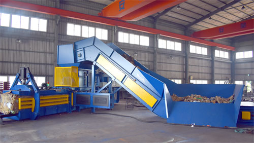 baler with feeder conveyor